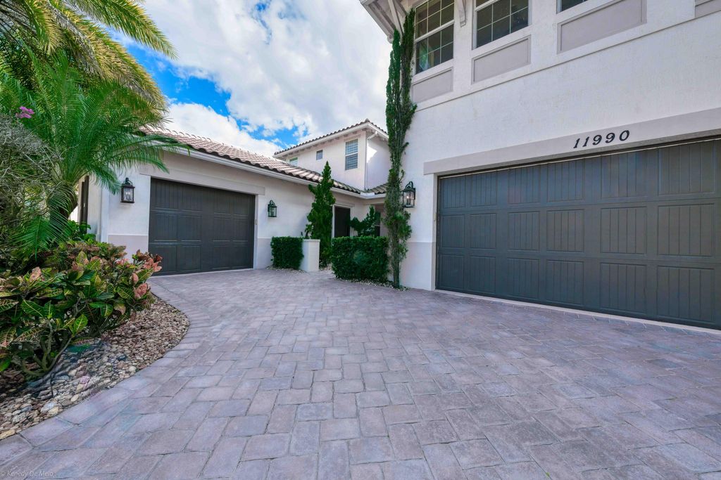 Photo of 11990 NW 81st Court, Parkland, FL 33076 (MLS # R11057419)