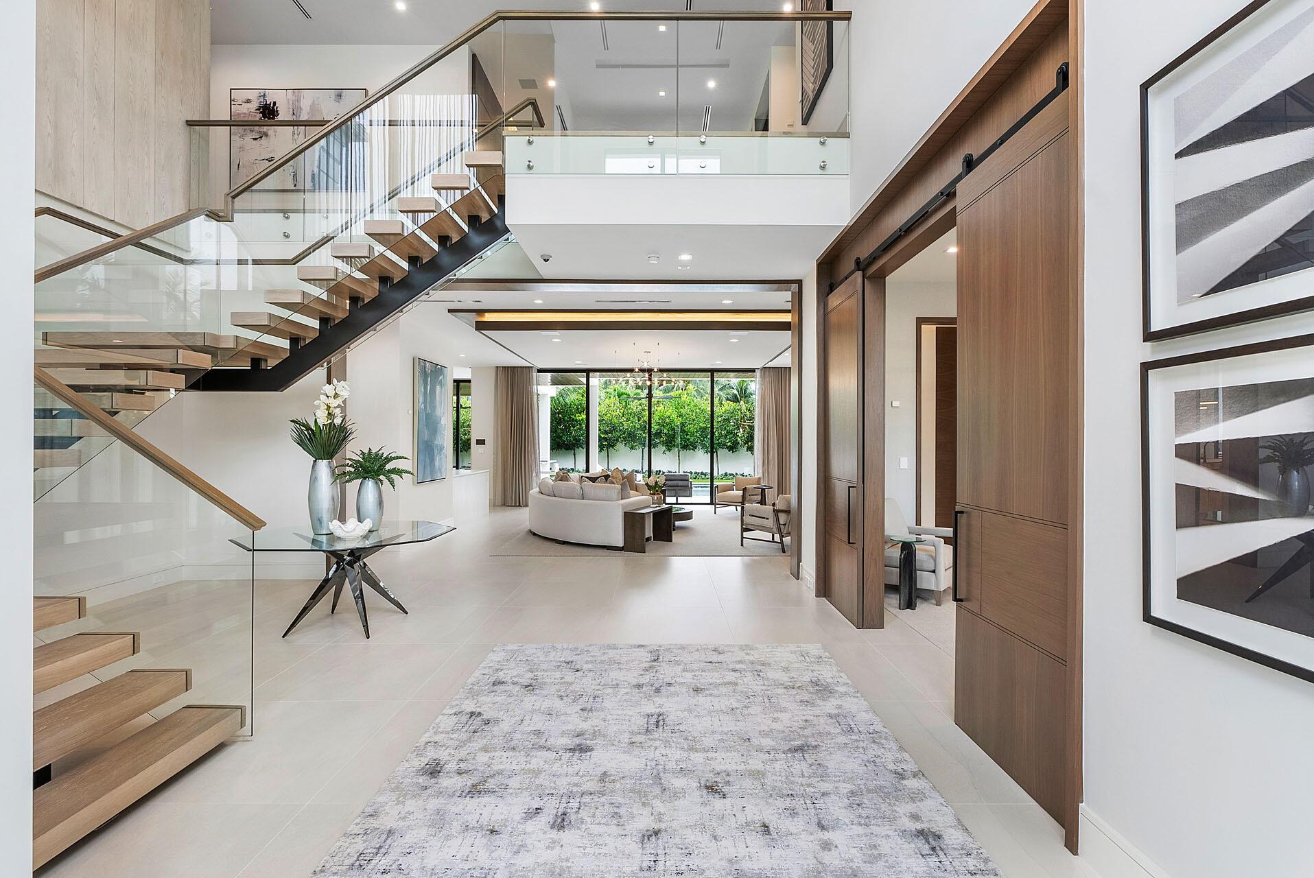 ROYAL PALM YACHT & COUNTR - Residential