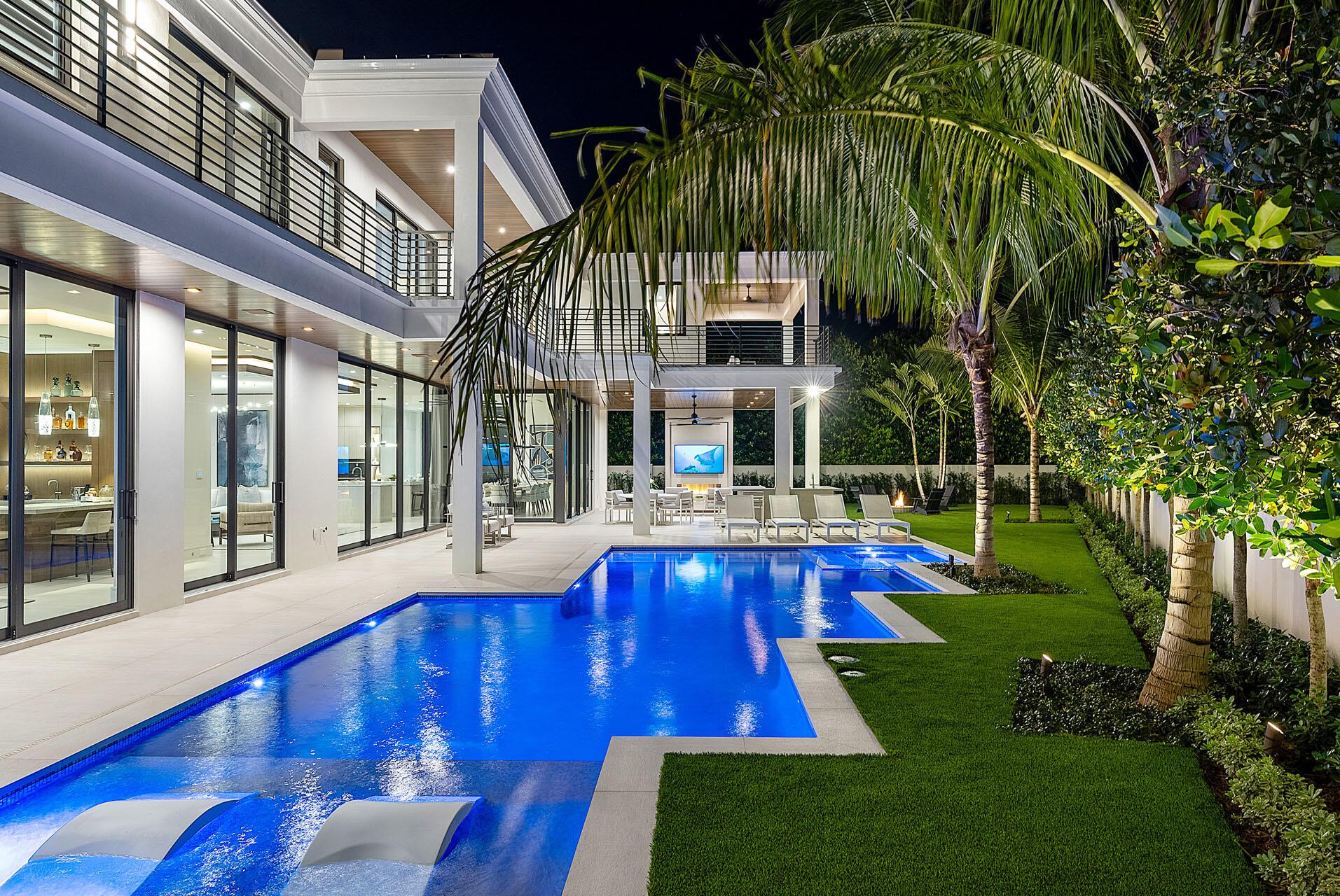 ROYAL PALM YACHT & COUNTR - Residential