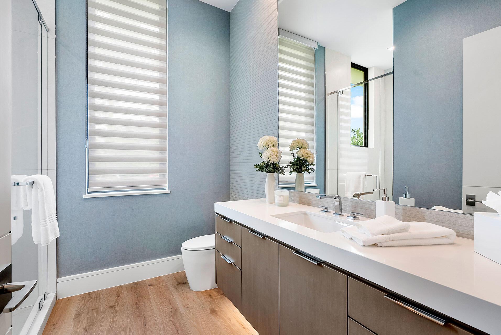 ROYAL PALM YACHT & COUNTR - Residential