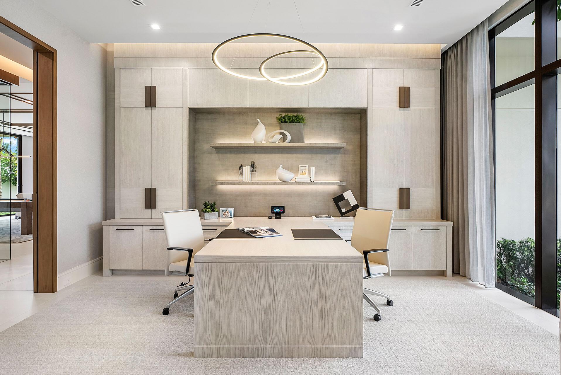 ROYAL PALM YACHT & COUNTR - Residential