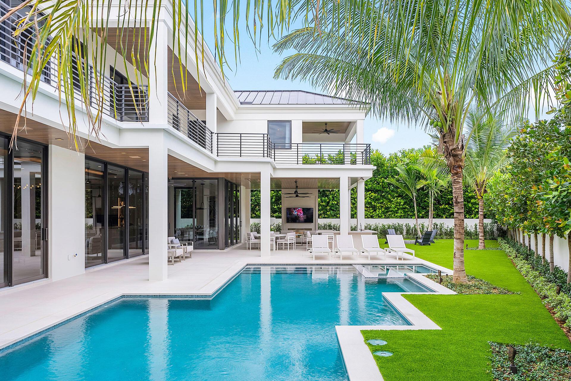 ROYAL PALM YACHT & COUNTR - Residential