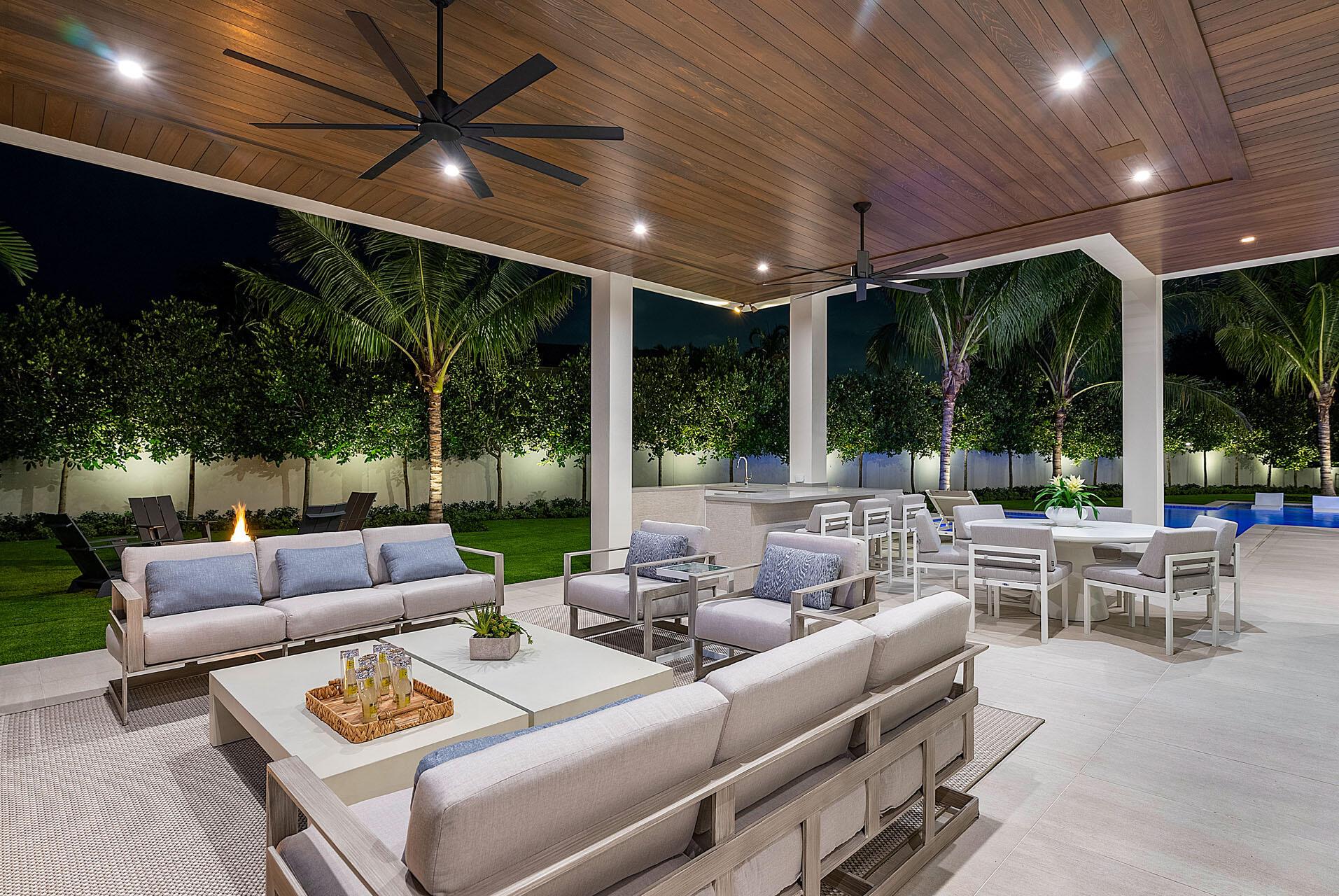 ROYAL PALM YACHT & COUNTR - Residential