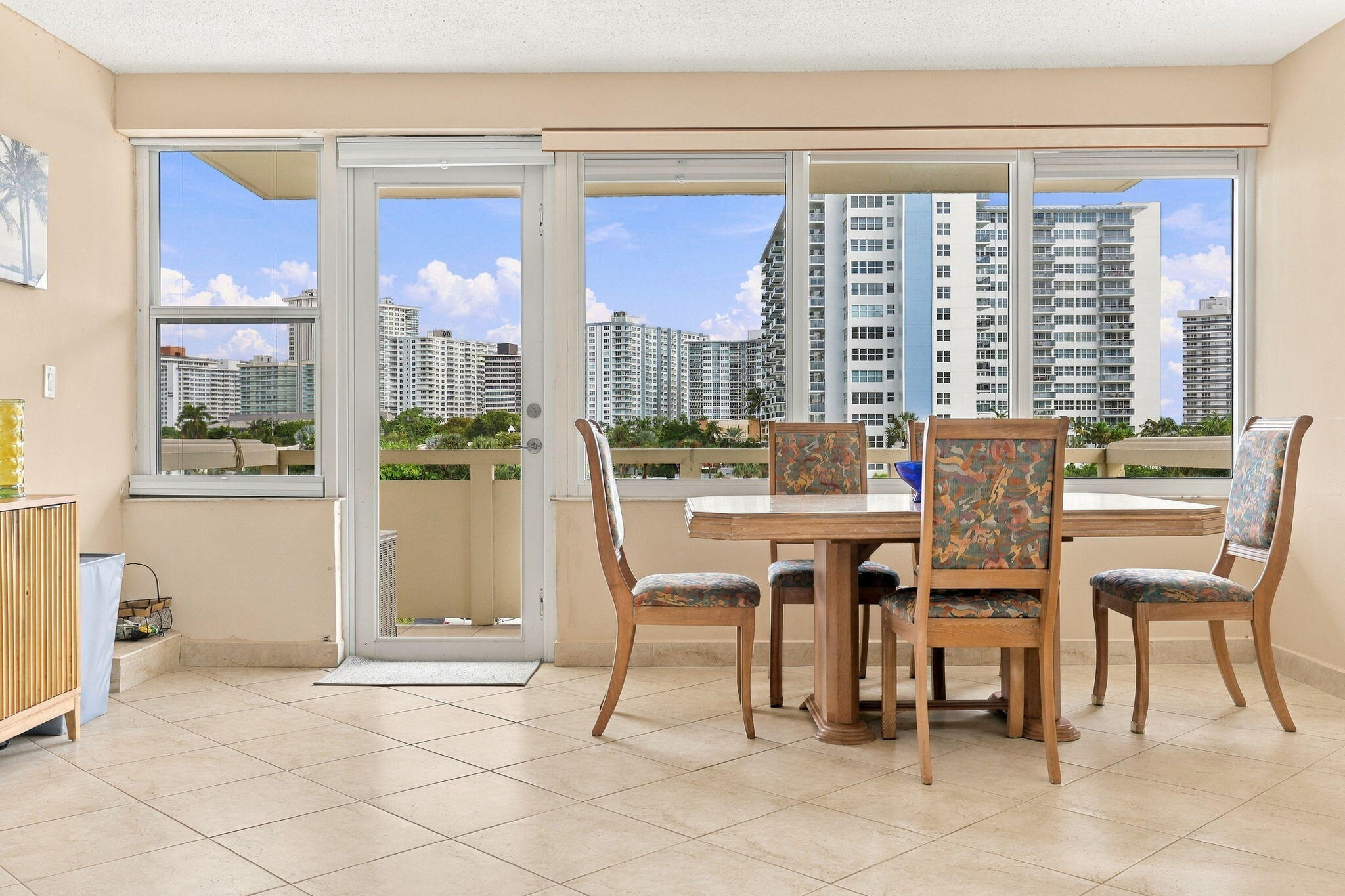 3200 NE 36TH Street 422