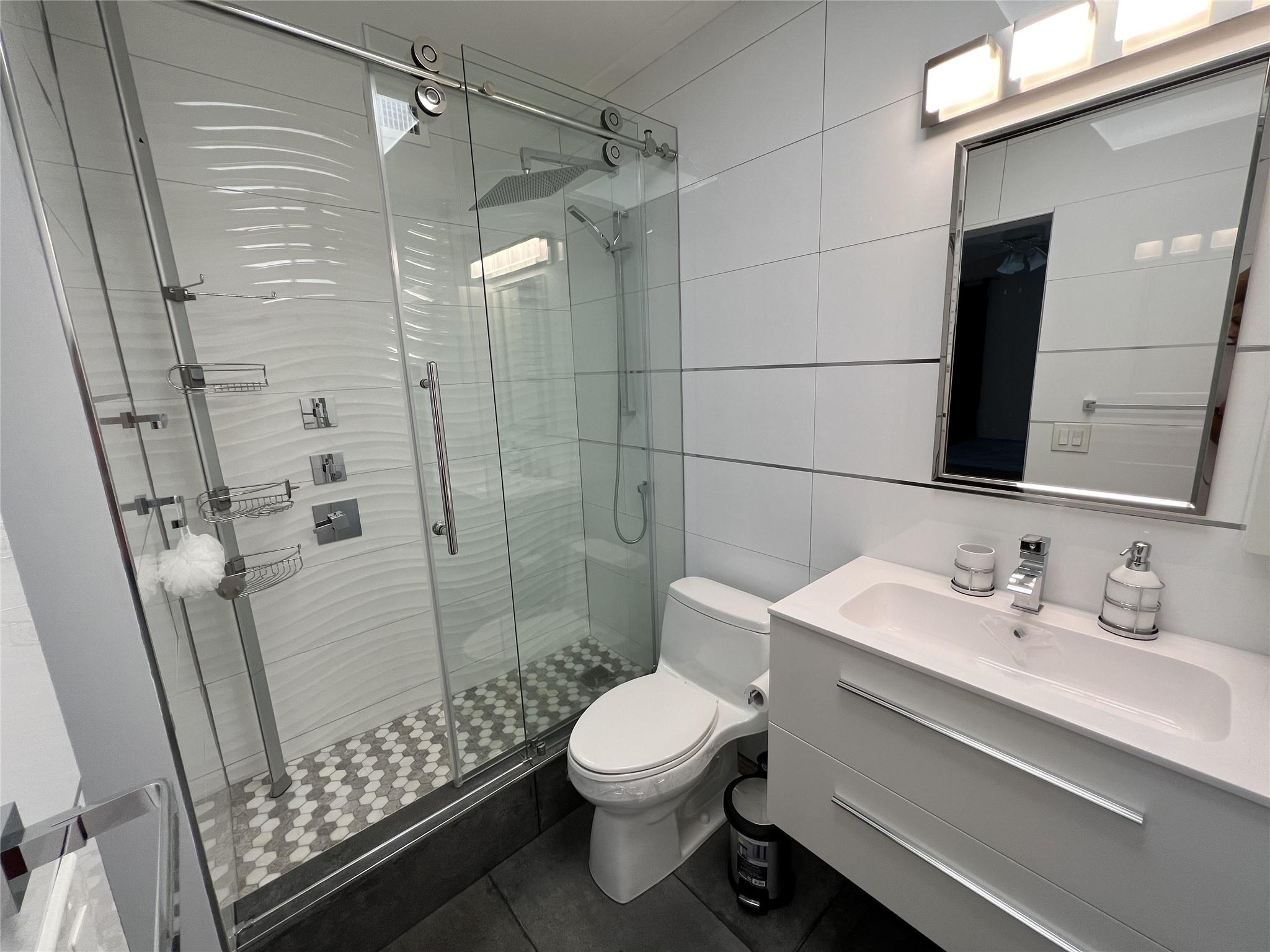 Neptune Villas Co-Op - Residential Lease