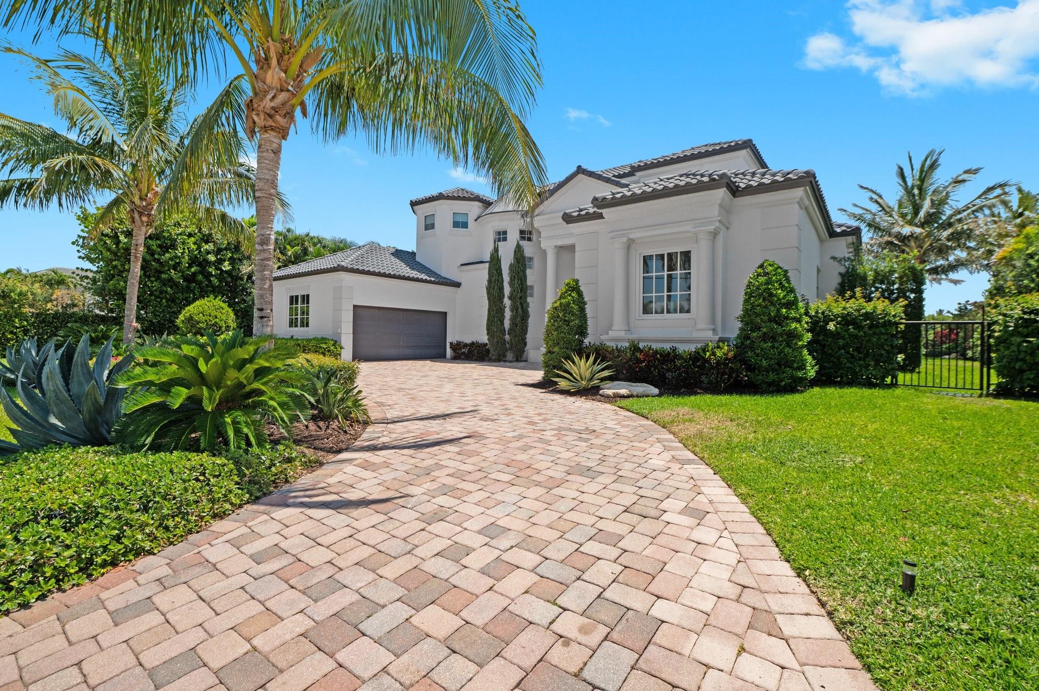 81 S Island Dr