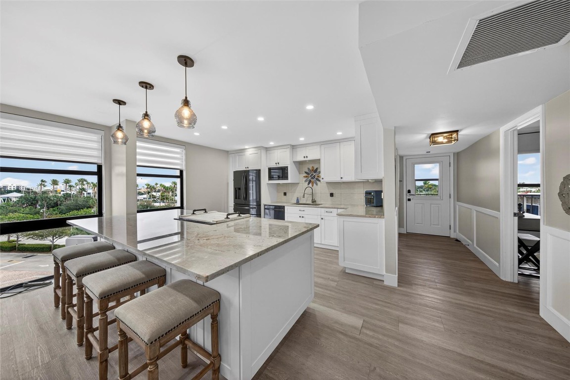 1629 Riverview Road 521