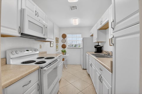 Tiny photo for 14579 Canalview Drive #B, Delray Beach, FL 33484 (MLS # B26037600)