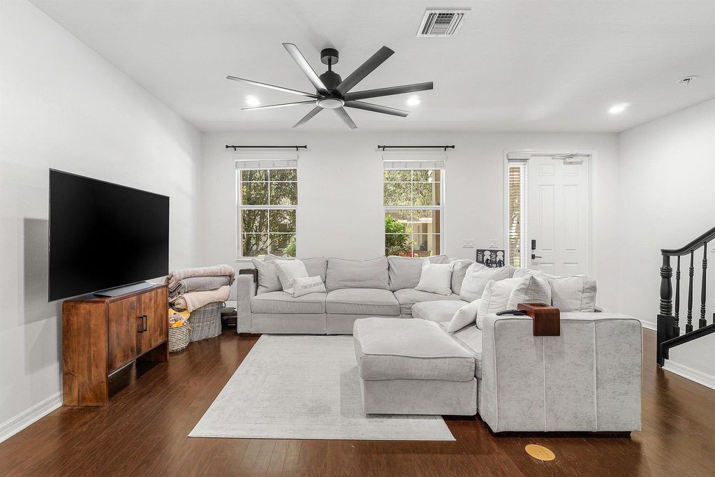 Photo of 1119 N Community Drive, Jupiter, FL 33458 (MLS # R11115022)