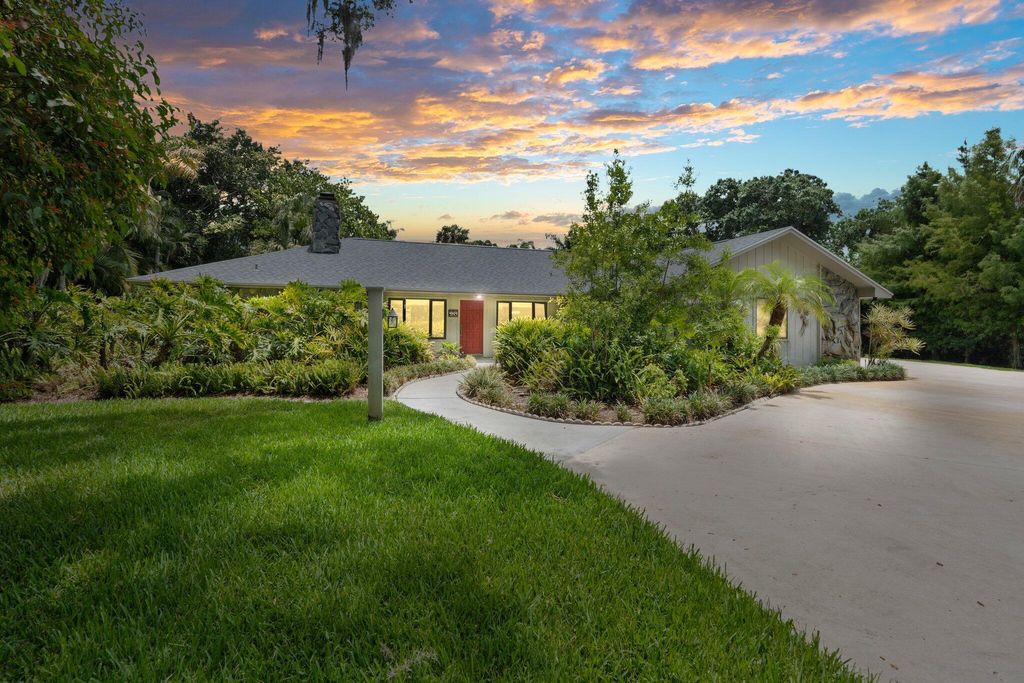 Photo of 4904 River Place, Fort Pierce, FL 34982 (MLS # R11094511)