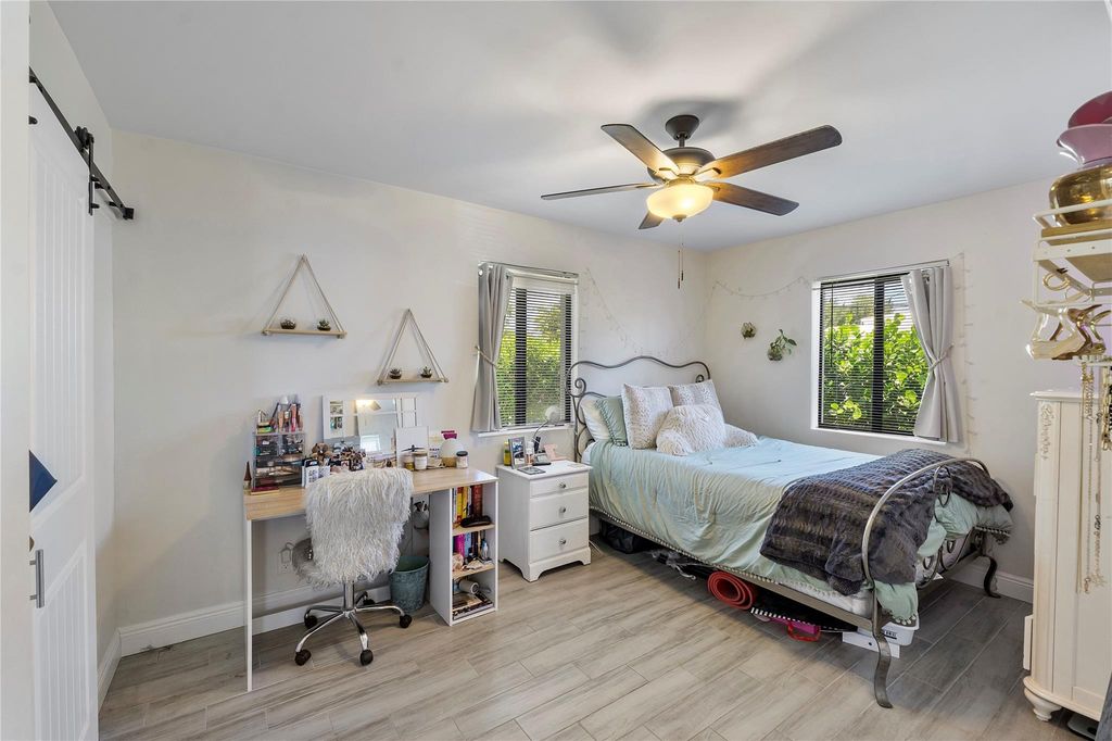 Photo of 342 SW 22nd Street, Fort Lauderdale, FL 33315 (MLS # F10433598)