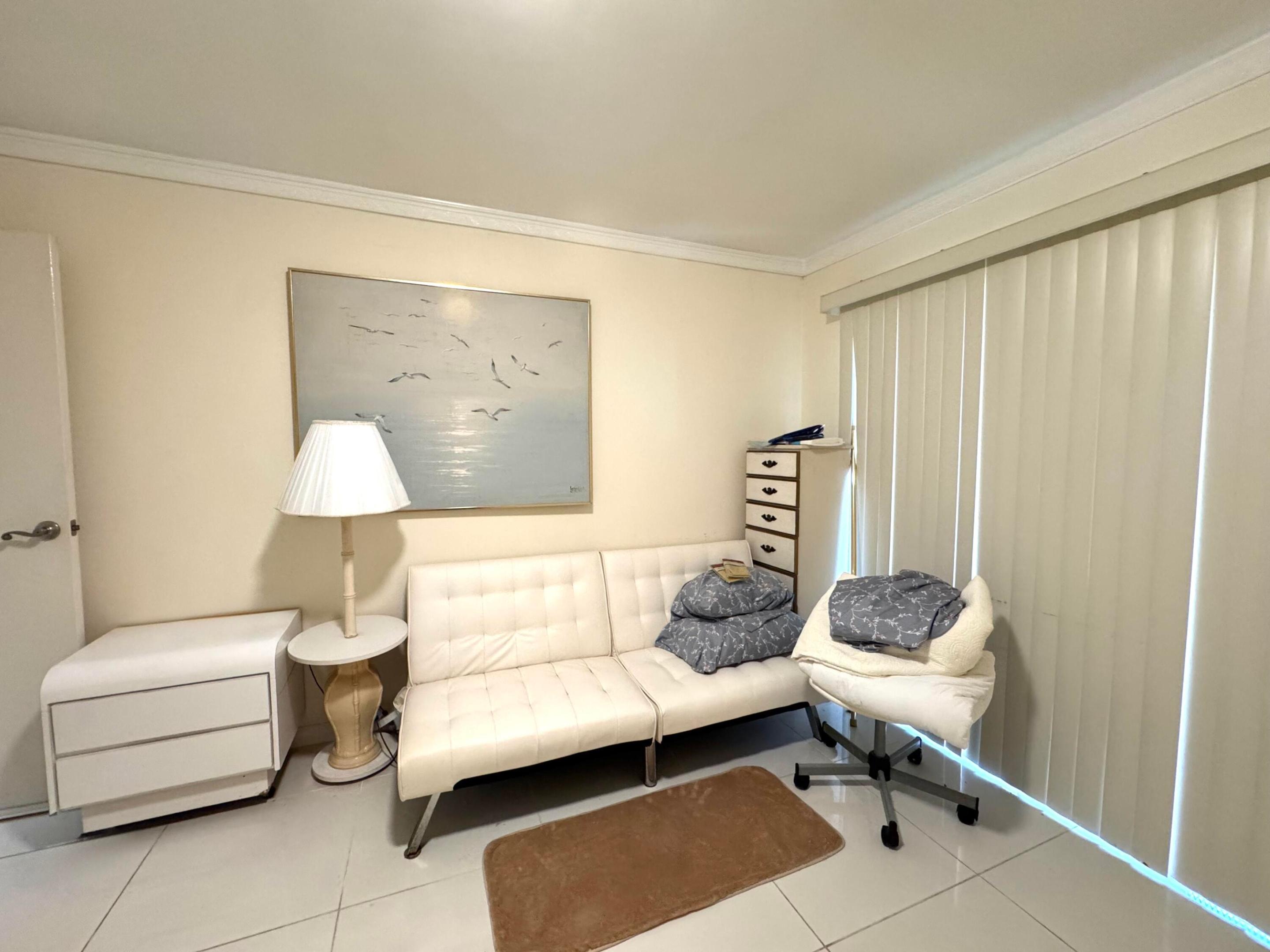 KINGS POINT WATERFORD CONDOS - Residential