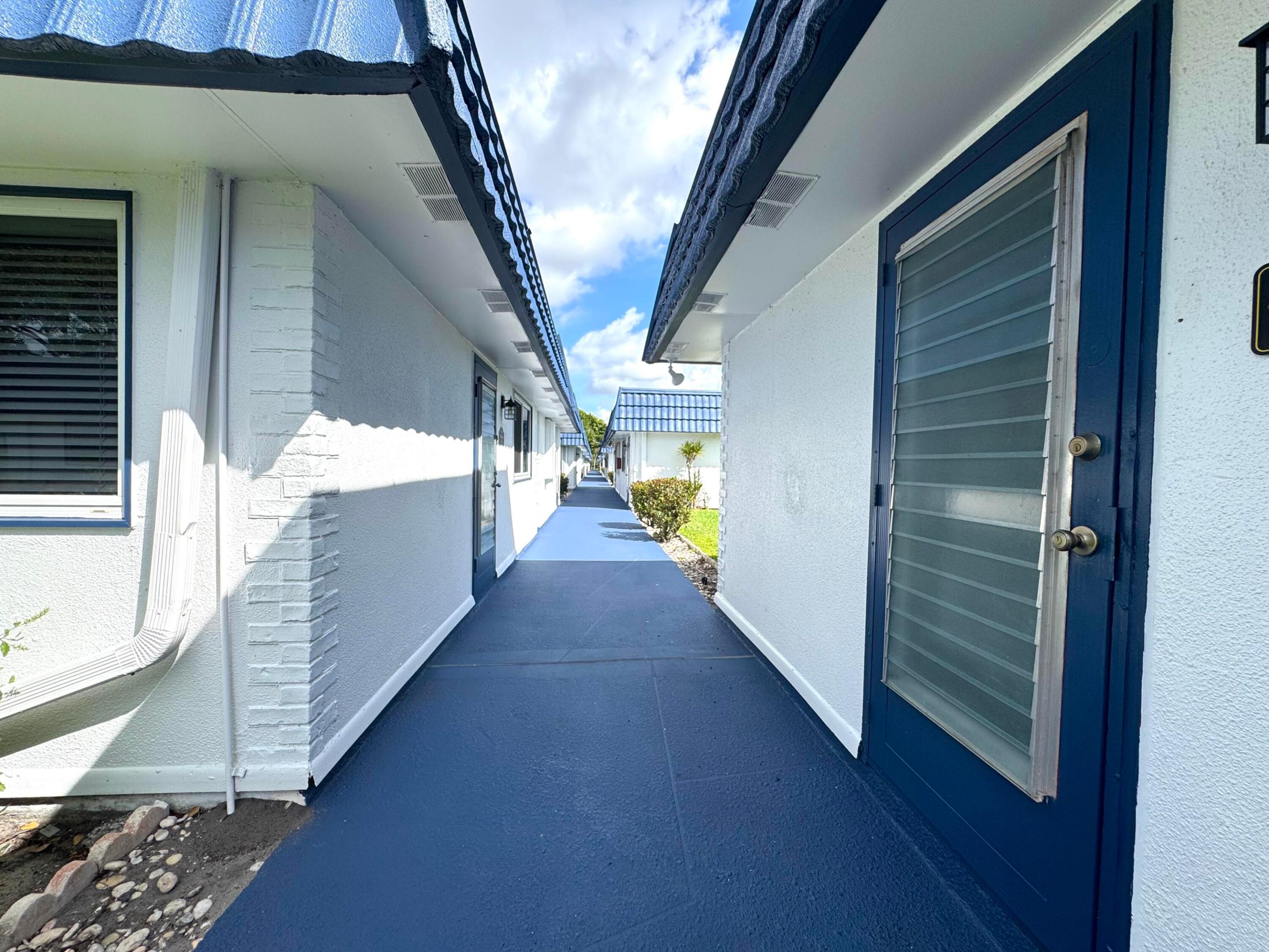 KINGS POINT WATERFORD CONDOS - Residential