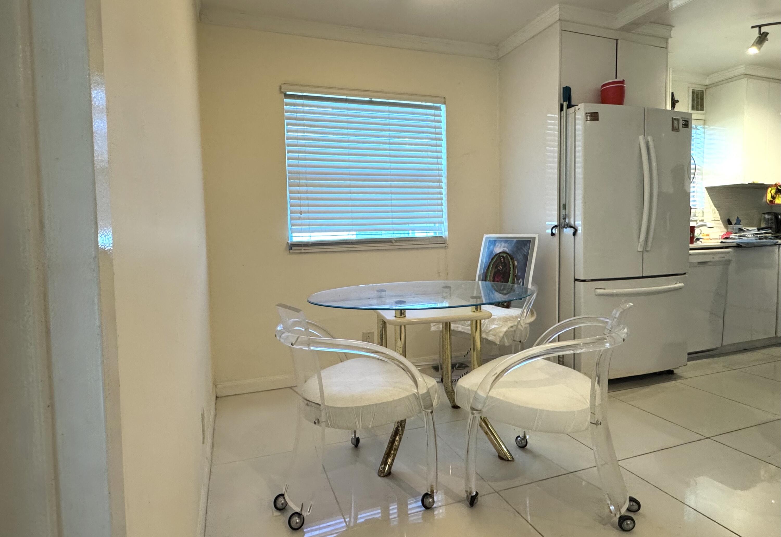 KINGS POINT WATERFORD CONDOS - Residential