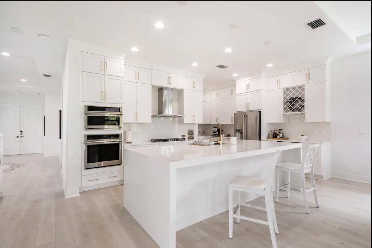 ARTISTRY - Residential Lease