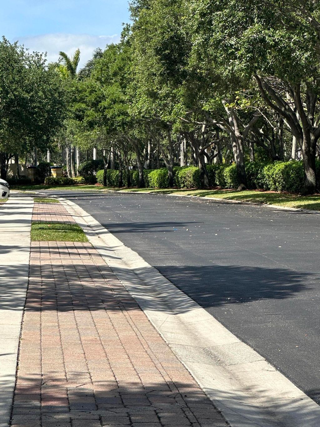 Photo of 2813 S Evergreen Circle, Boynton Beach, FL 33426 (MLS # R10980436)