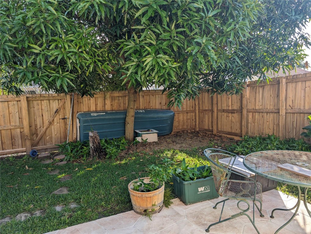 Town & Country Estates Se - Residential