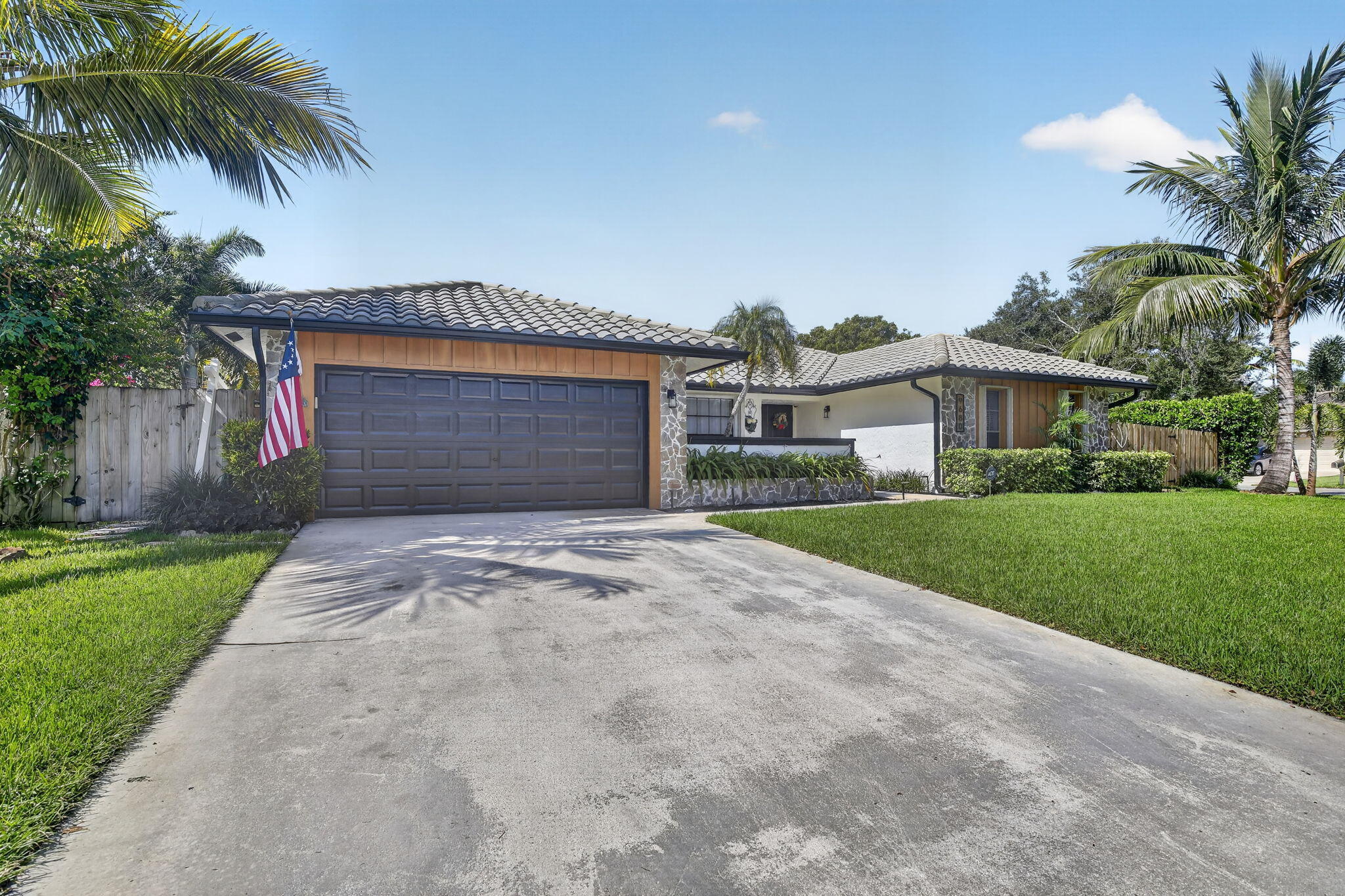 9680 NW 10th Court
