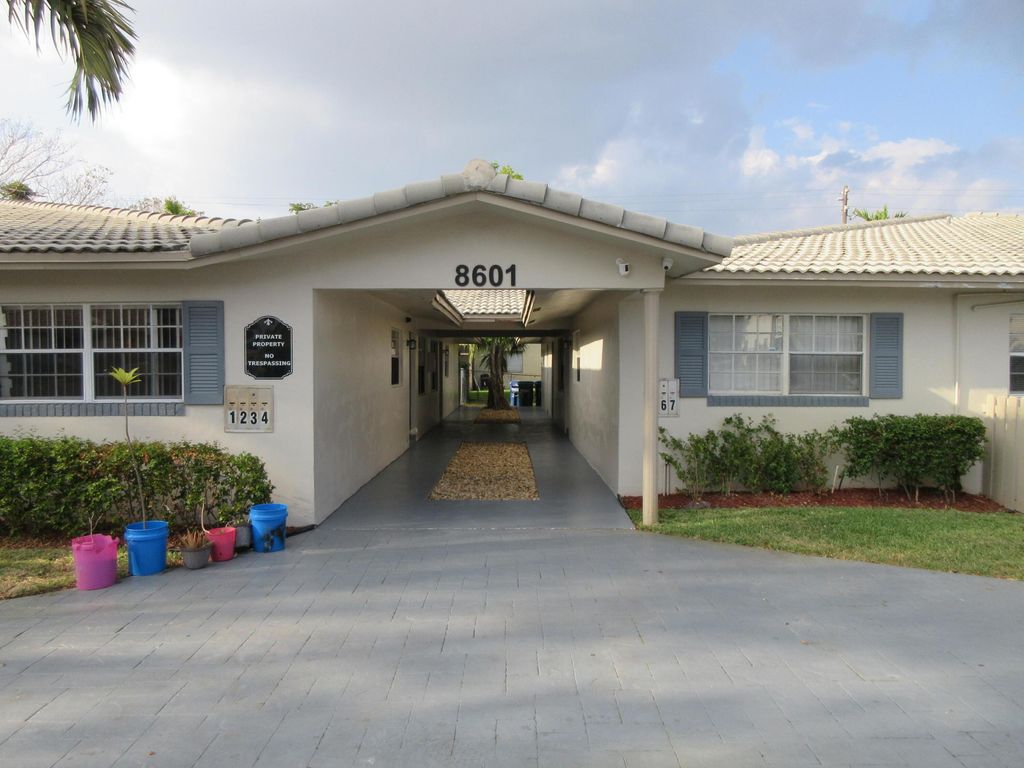 Photo of 8601 NW 35th Street #9, Coral Springs, FL 33065 (MLS # B26024492)