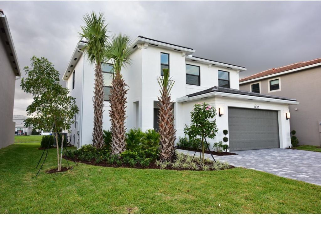 Photo of 7203 Montereal Path, Lake Worth, FL 33463 (MLS # F10539004)
