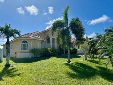 A home in Palm City