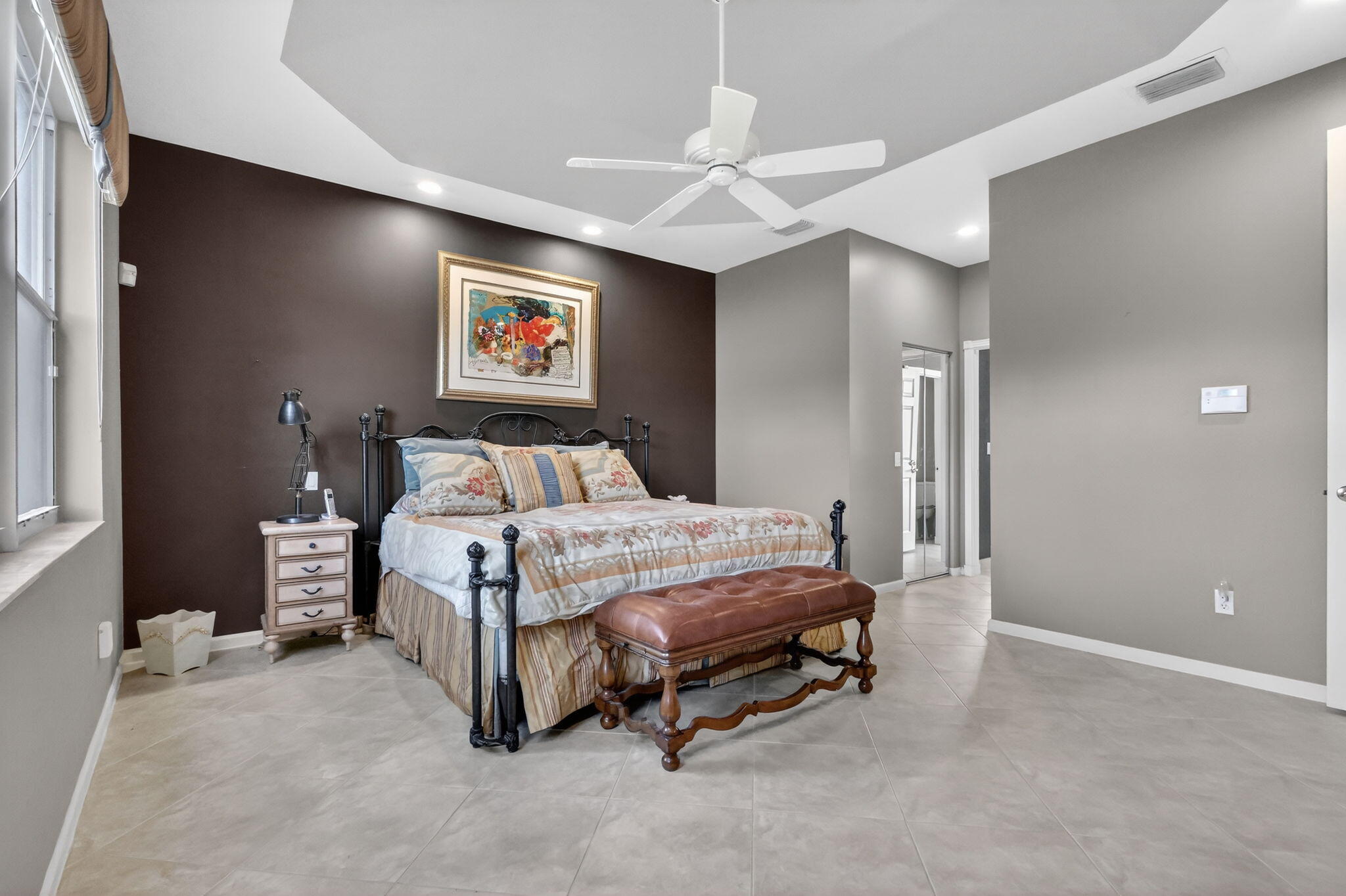 VALENCIA FALLS - Residential