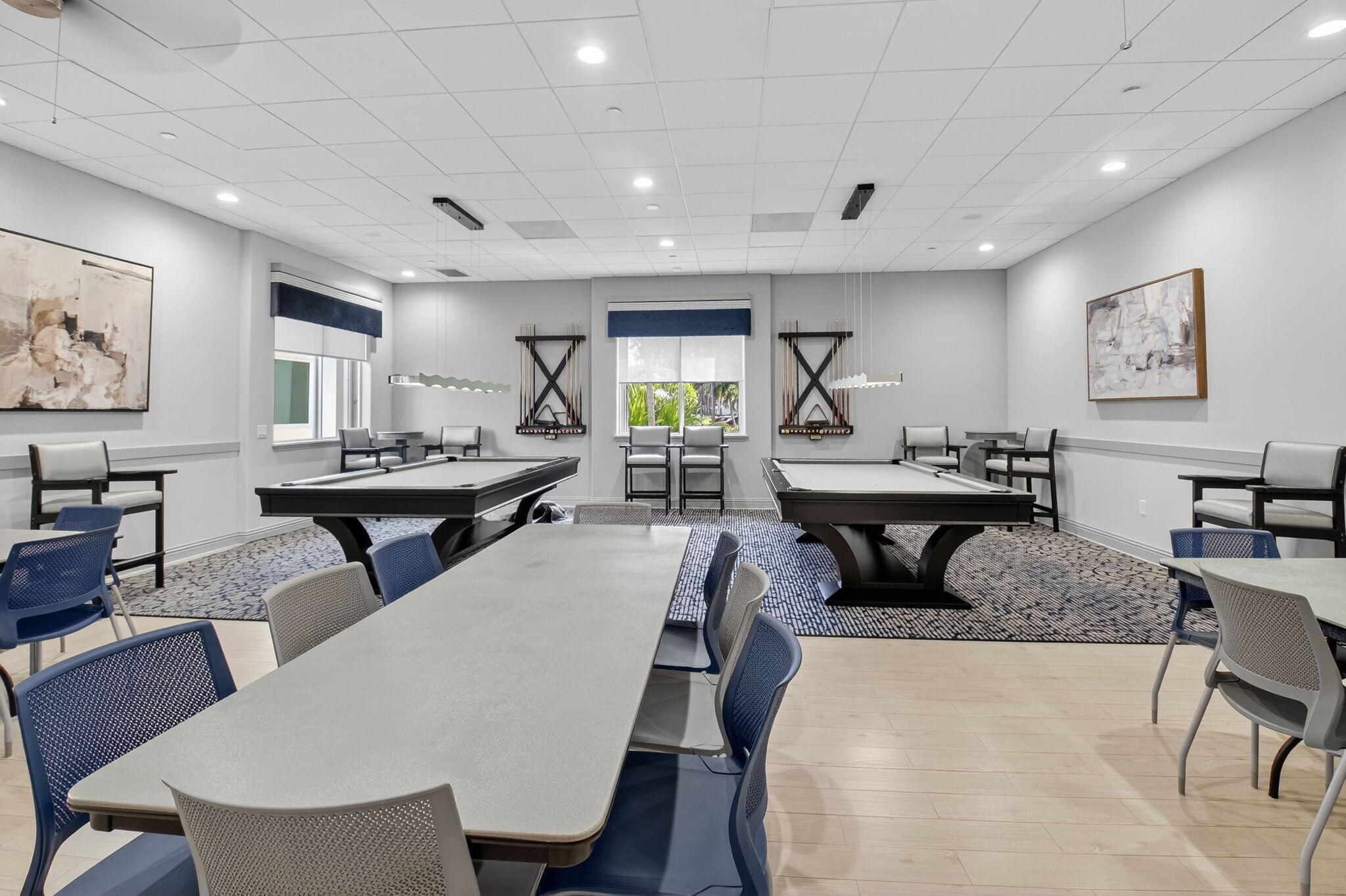 VALENCIA FALLS - Residential