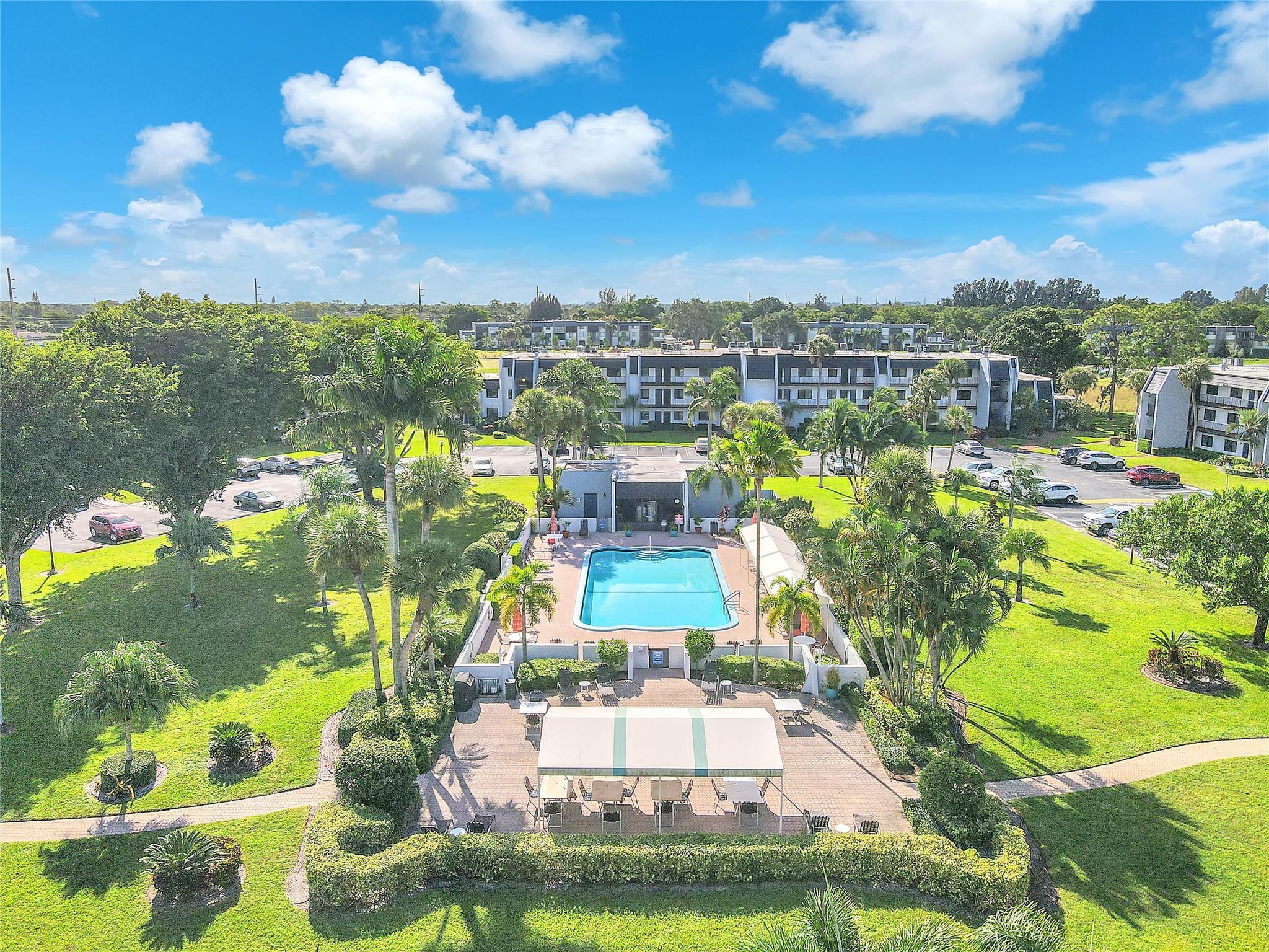 Fountains Palm Beach Cond - Residential Lease