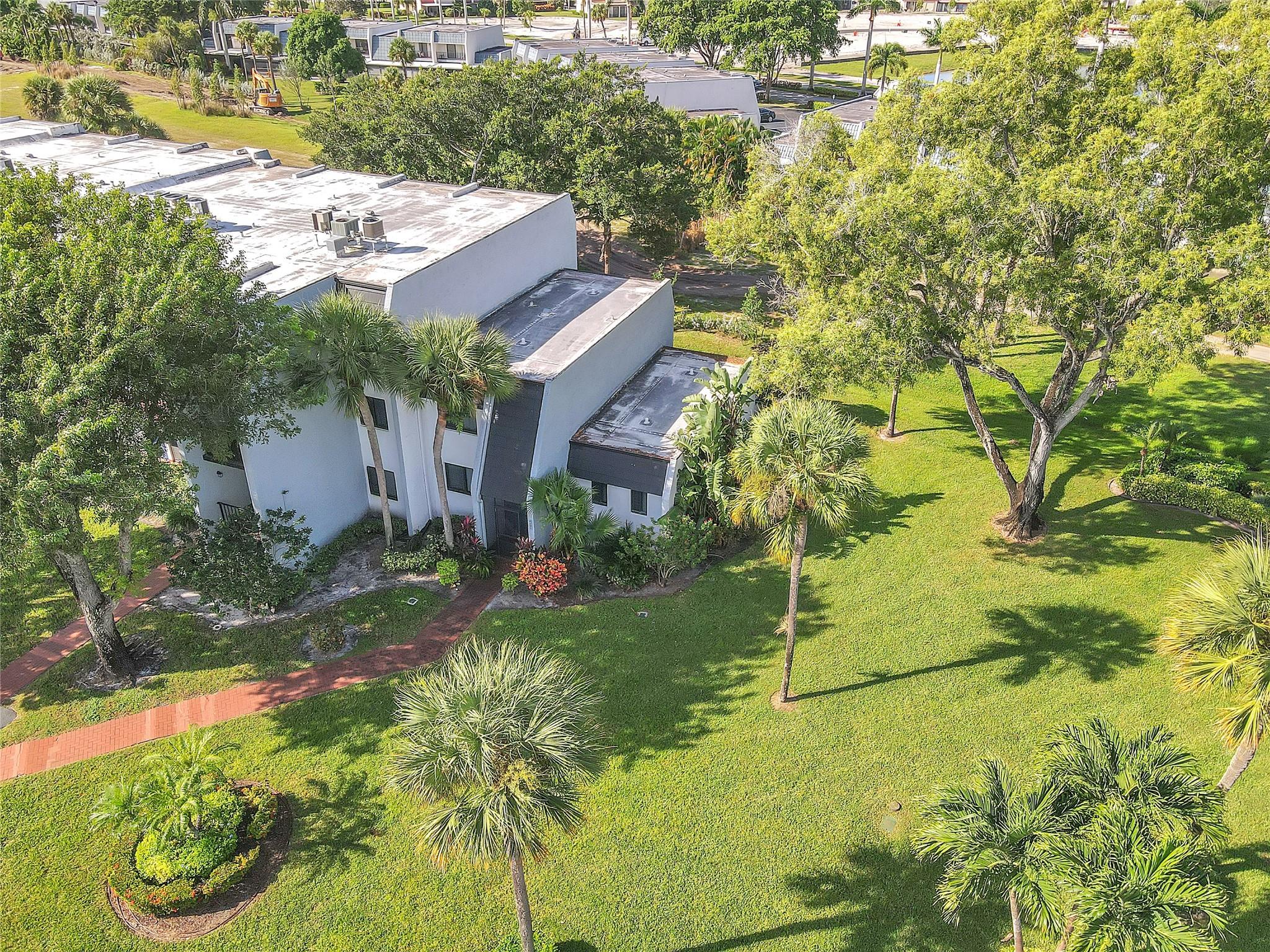 Fountains Palm Beach Cond - Residential Lease