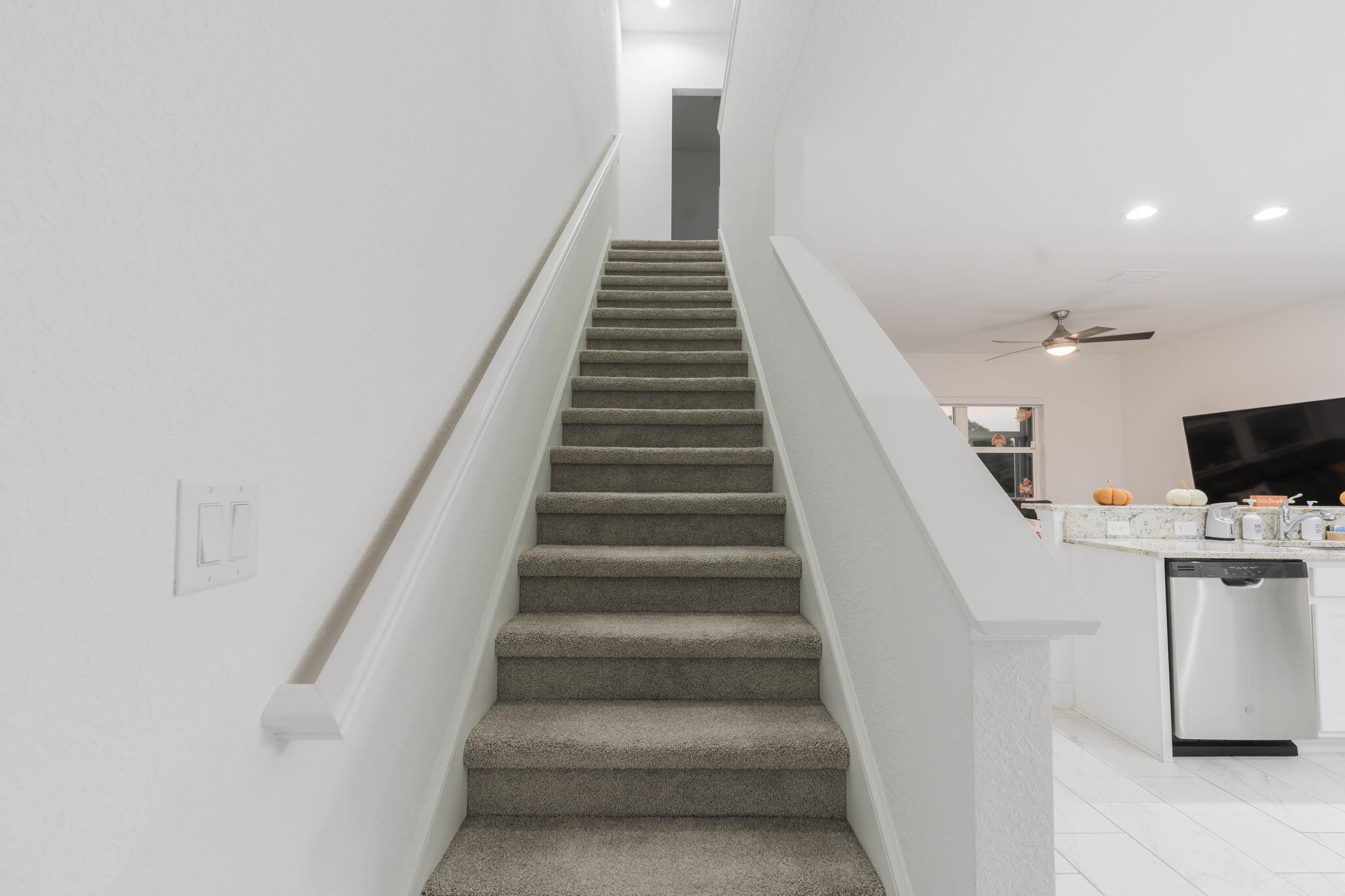 RIVER PLACE ON THE ST LUC - Residential