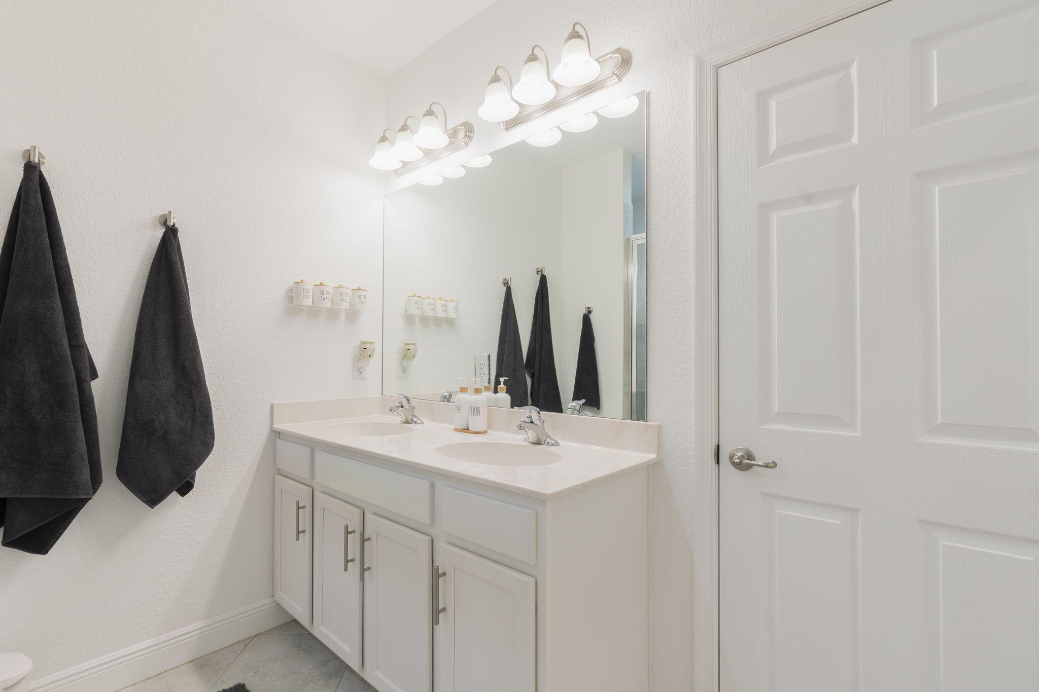 RIVER PLACE ON THE ST LUC - Residential