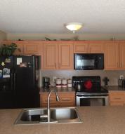 CRYSTAL LAKE - Residential