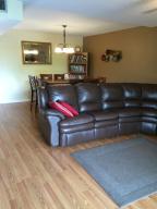 CRYSTAL LAKE - Residential