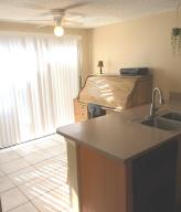 CRYSTAL LAKE - Residential