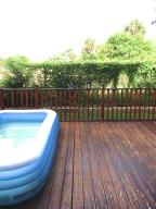 CRYSTAL LAKE - Residential