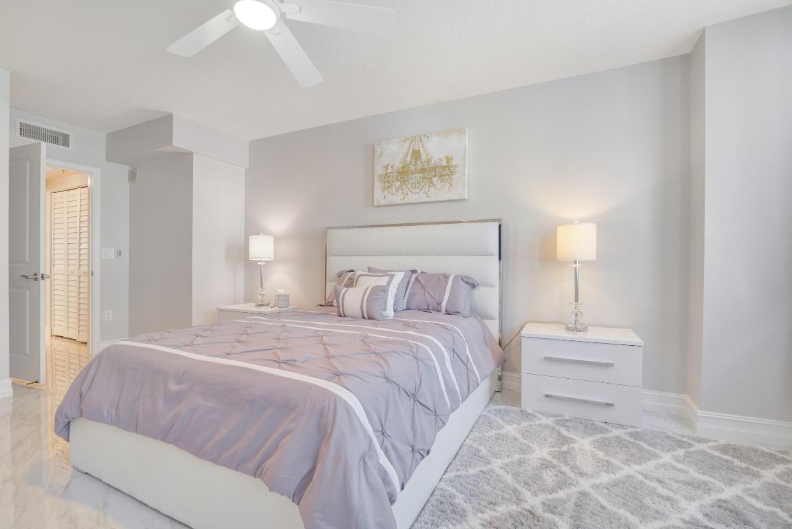 PALMETTO PLACE CONDO - Residential Lease