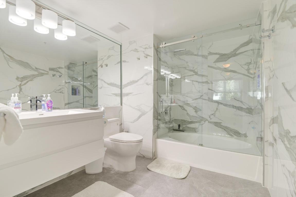 PALMETTO PLACE CONDO - Residential Lease