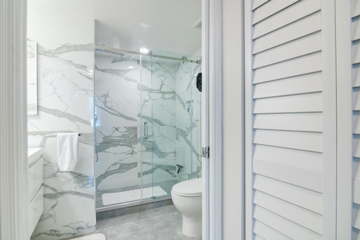 PALMETTO PLACE CONDO - Residential Lease