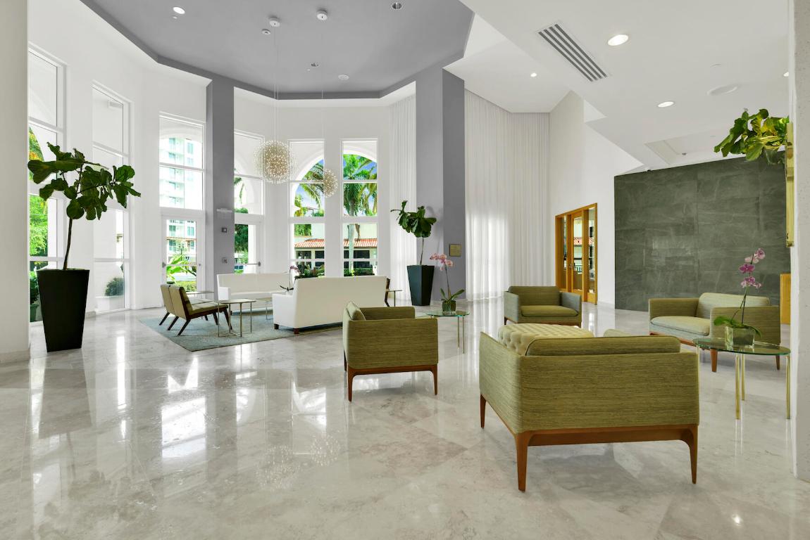 PALMETTO PLACE CONDO - Residential Lease