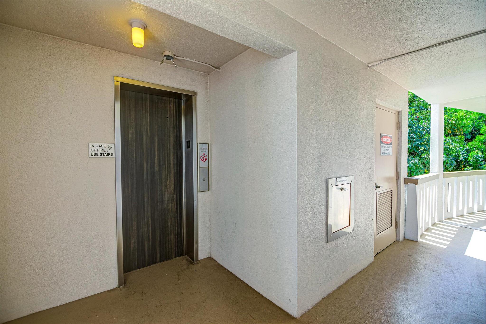 425 Southampton B 425