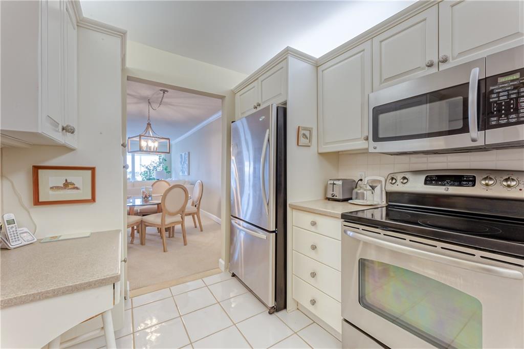 MONTEREY HOUSE CONDO - Residential