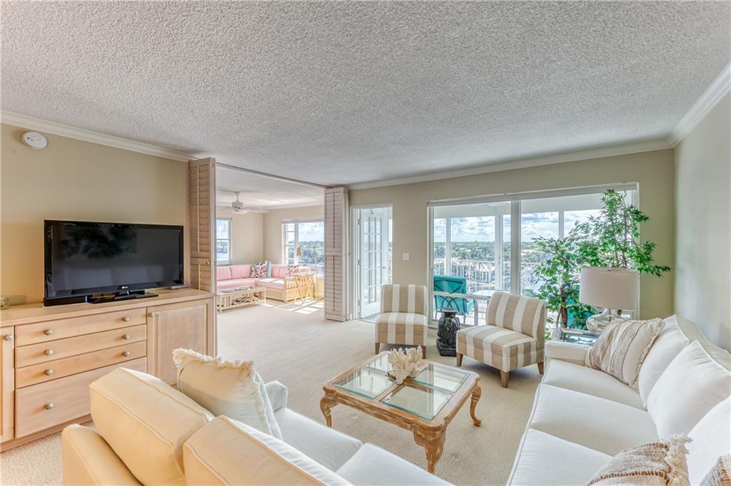 MONTEREY HOUSE CONDO - Residential