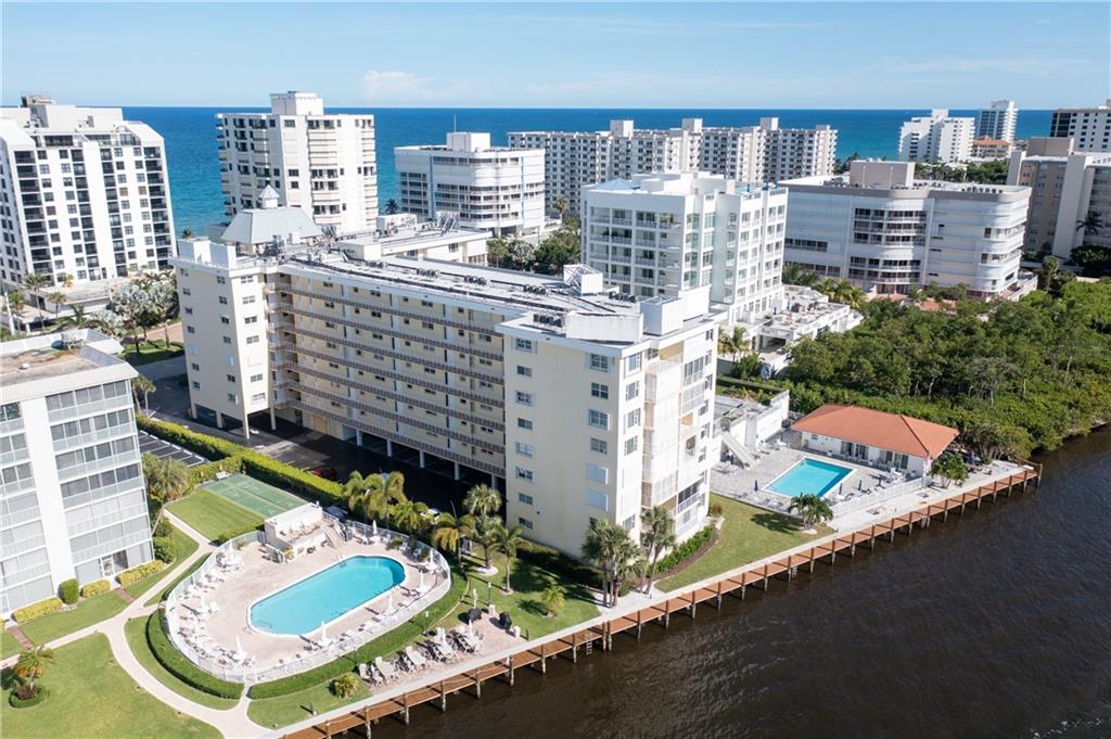 MONTEREY HOUSE CONDO - Residential