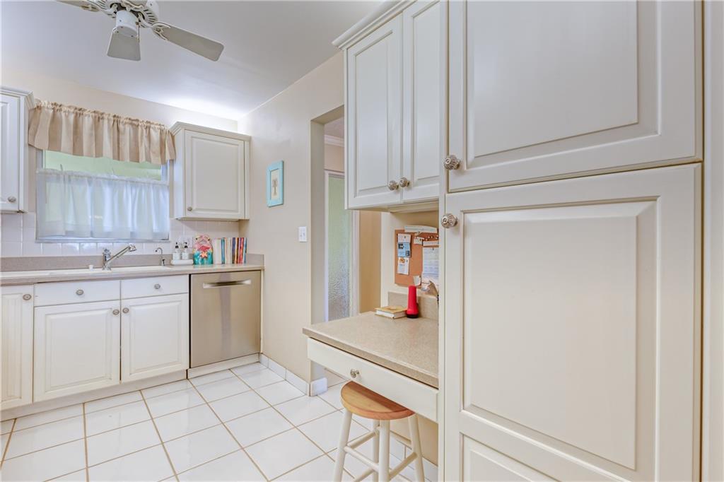 MONTEREY HOUSE CONDO - Residential