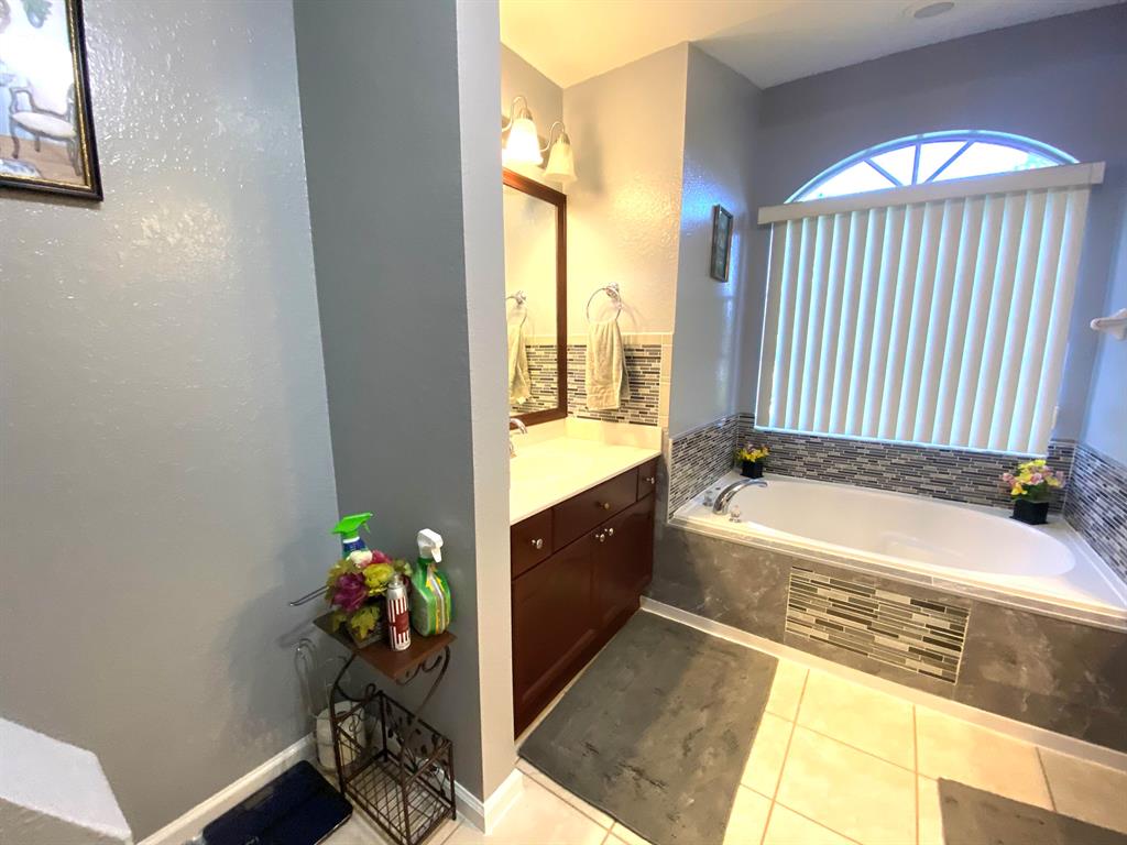 LOXAHATCHEE - Residential