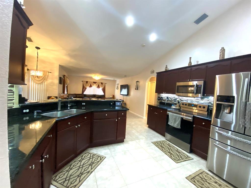 LOXAHATCHEE - Residential