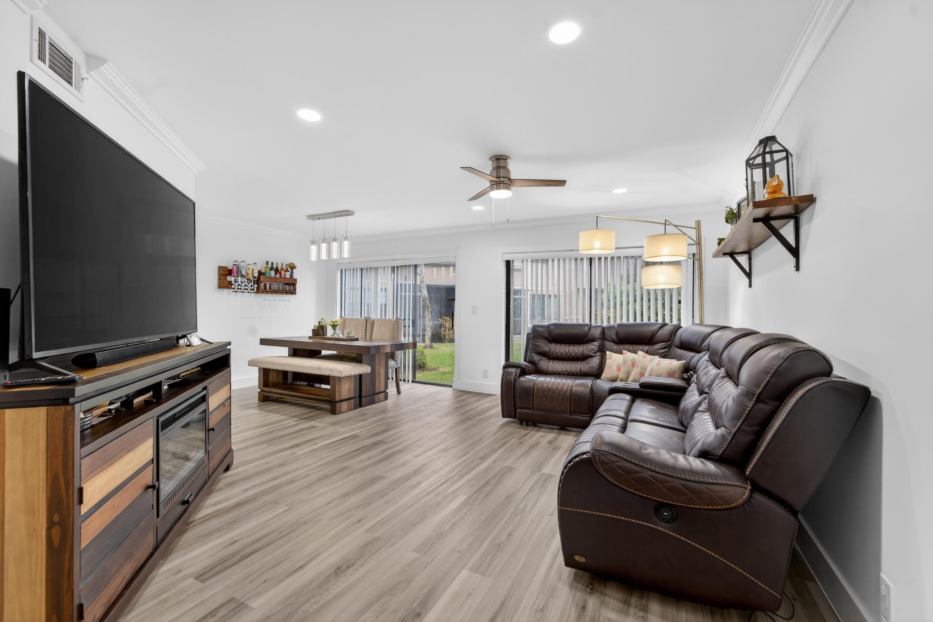 1672 Cypress Pointe Drive 1a