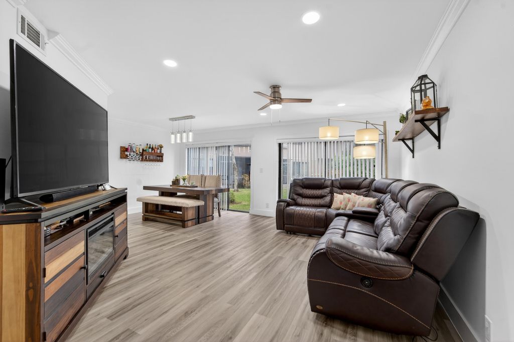 Photo of 1672 Cypress Pointe Drive #1a, Coral Springs, FL 33071 (MLS # R11160508)