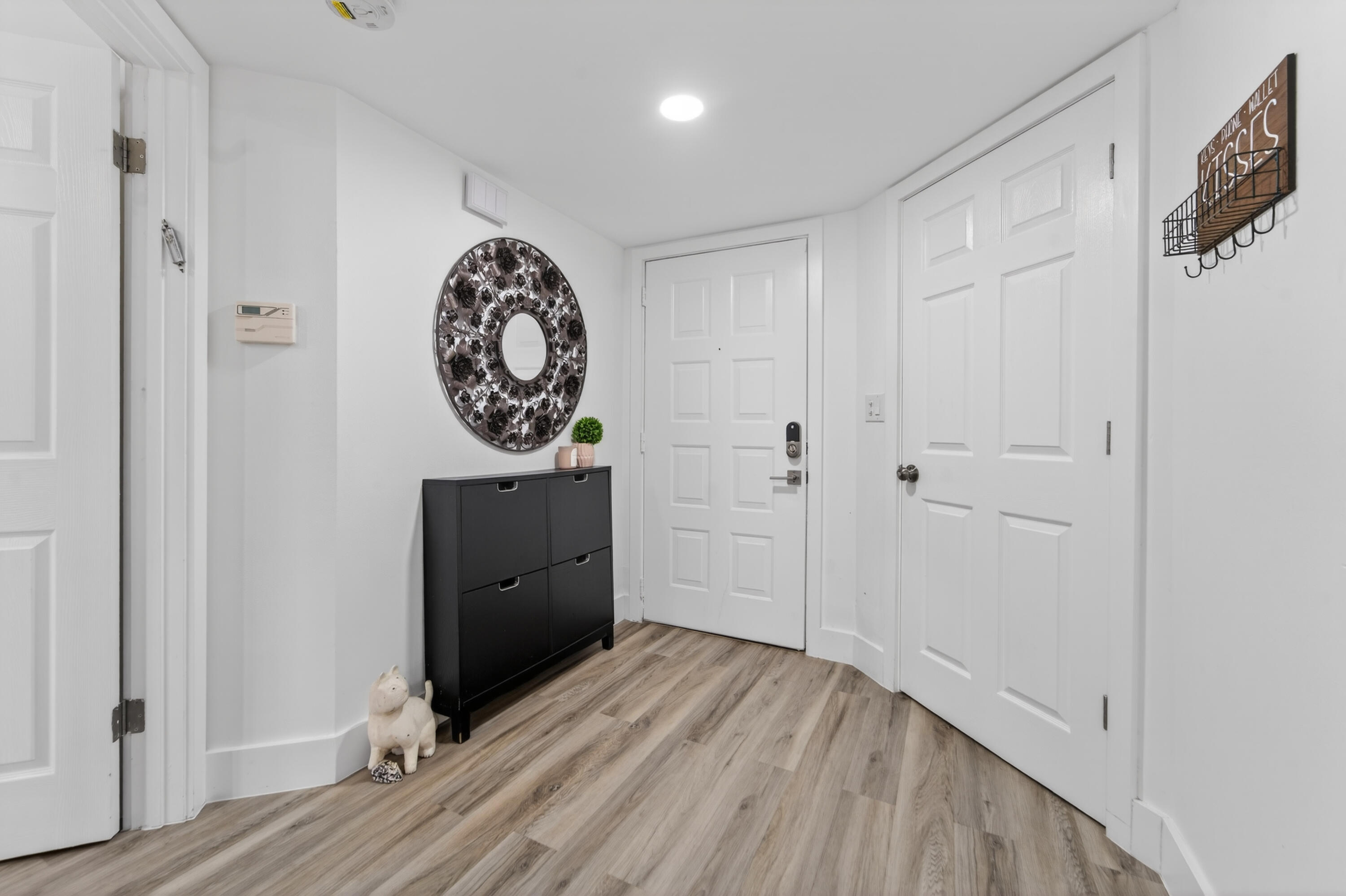 1672 Cypress Pointe Drive 1a