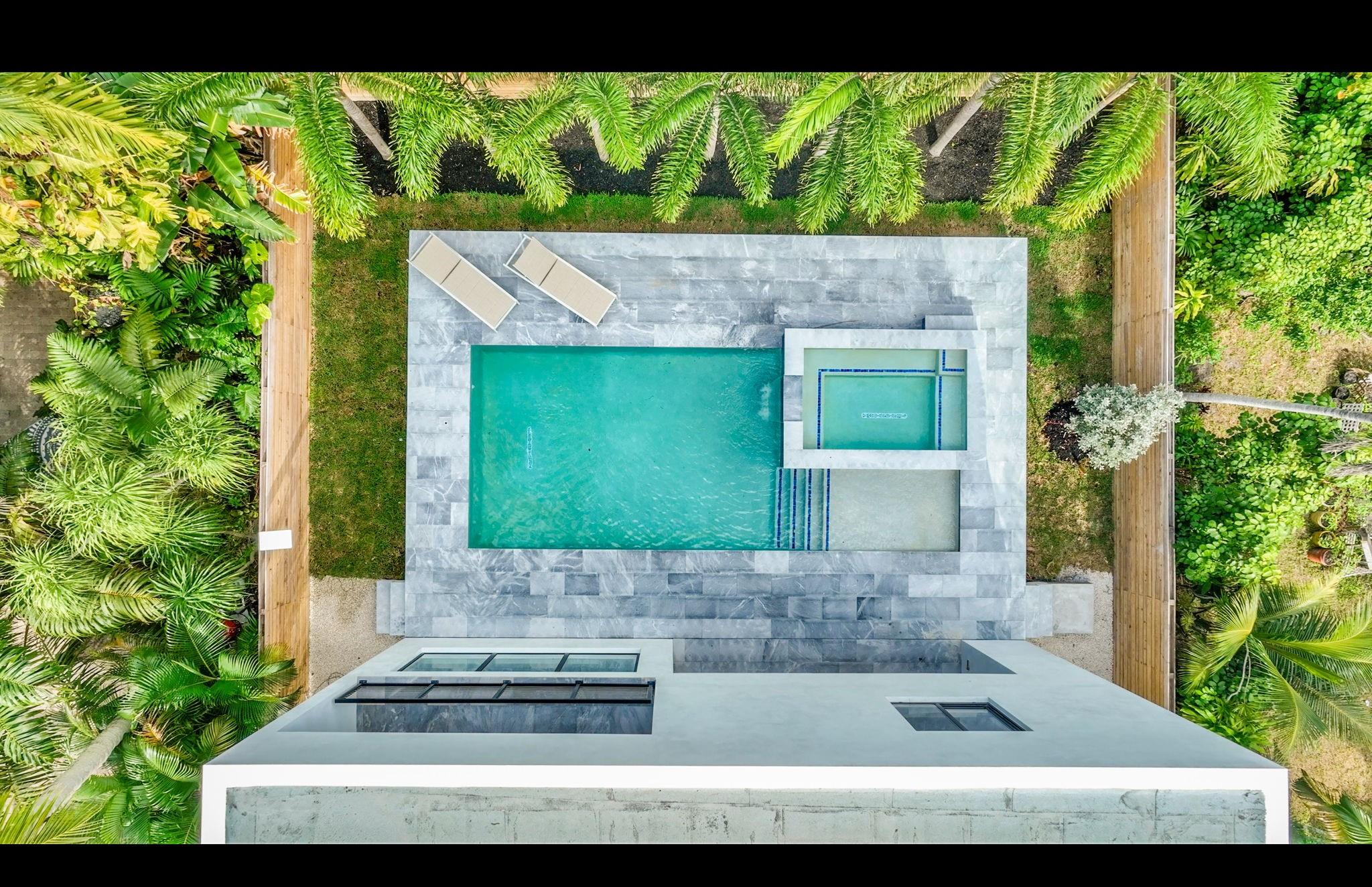 Tarpon River - Residential